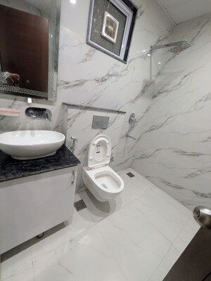 Bathroom in 3 BHK Builder Floor at Sector 57 – for Rent