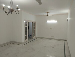 Room in 4 BHK Builder Floor at Vasant Vihar – for Sale