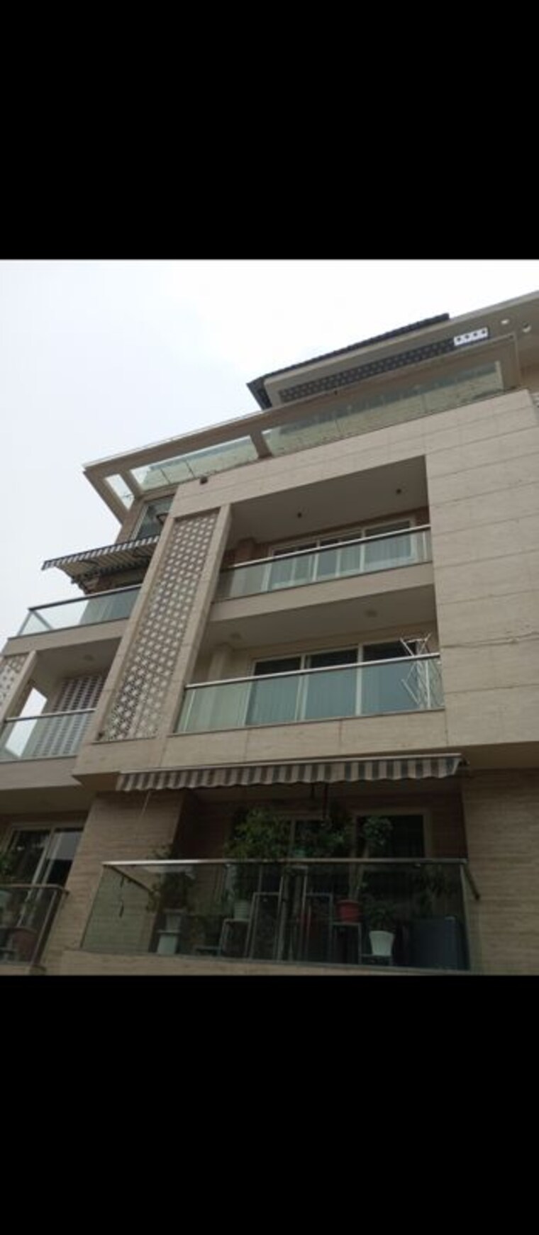 Exterior View, karol bagh 4 Bedroom 700 Sq.Yd. Builder Floor In Karol Bagh Delhi 10499845