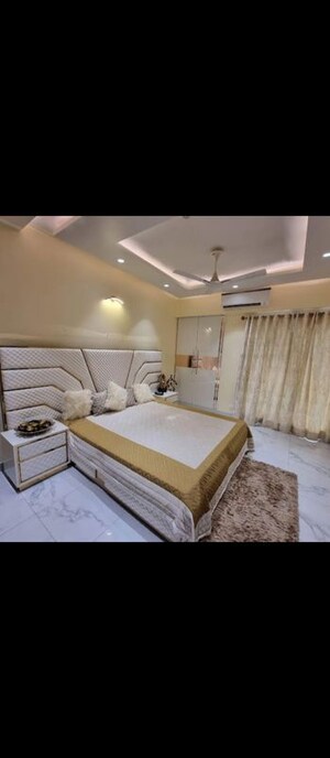 Bedroom in 4 BHK Builder Floor at Karol Bagh – for Sale