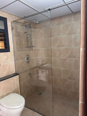 Bathroom in 1 BHK Apartment at Richmond Town – for Rent