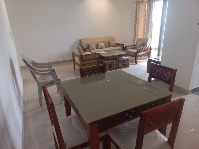 Team Area, elite-golf-green 4 Bedroom 2335 Sq.Ft. Apartment In Sector 79 Noida 10499934