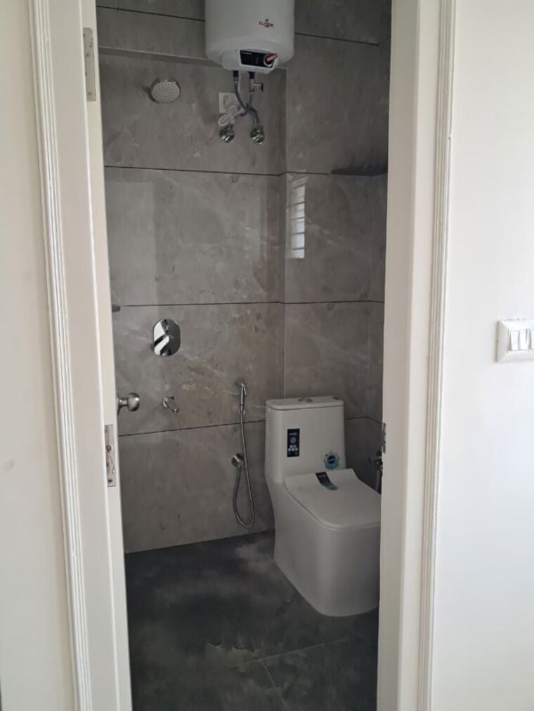 Bathroom, bettadasanapura 1 Bedroom 500 Sq.Ft. Apartment In Bettadasanapura Bangalore 10499821