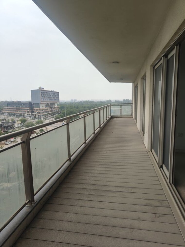 Balcony, tata-gurgaon-gateway 3.5 Bedroom 2575 Sq.Ft. Apartment In Sector 112 Gurgaon 10499938