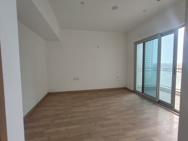 Room, tata-gurgaon-gateway 3.5 Bedroom 2575 Sq.Ft. Apartment In Sector 112 Gurgaon 10499938