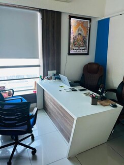 Office Space For Rent in Sola