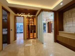 Room in 3 BHK Apartment at Dwarka – for Sale