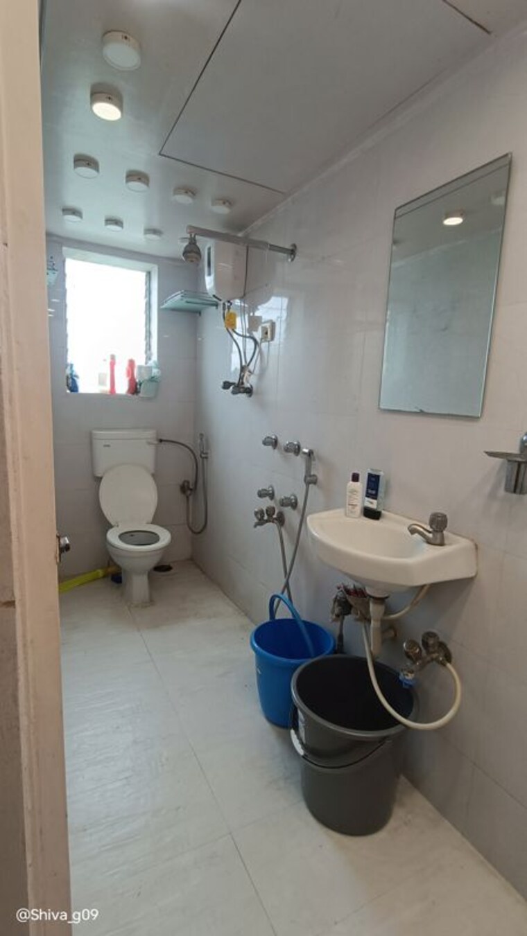 Bathroom, patel-apartment 1 Bedroom 610 Sq.Ft. Apartment In Worli Mumbai 10499988