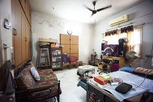 Living Room in 4 BHK Independent House at Ambawadi – for Sale