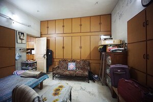Kitchen in 4 BHK Independent House at Ambawadi – for Sale