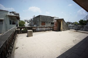 Parking in 4 BHK Independent House at Ambawadi – for Sale