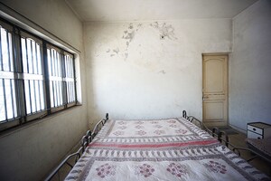 Bedroom in 4 BHK Independent House at Ambawadi – for Sale