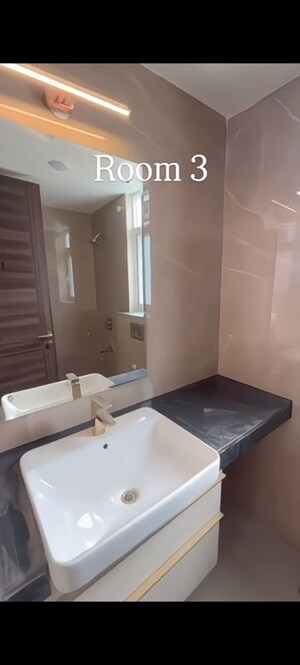Bathroom in 3 BHK Apartment at Smart World Orchard, Sector 61 – for Sale