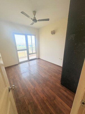 3 BHK Apartment For Rent in Piedmont Taksila Heights, Sector 37c