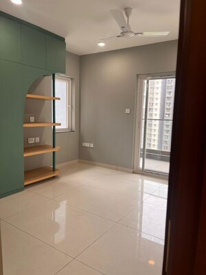 Room in 3 BHK Apartment at Aparna Luxor Park, Kondapur – for Rent