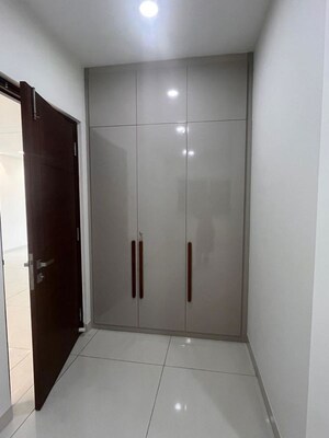 Room in 3 BHK Apartment at Aparna Luxor Park, Kondapur – for Rent