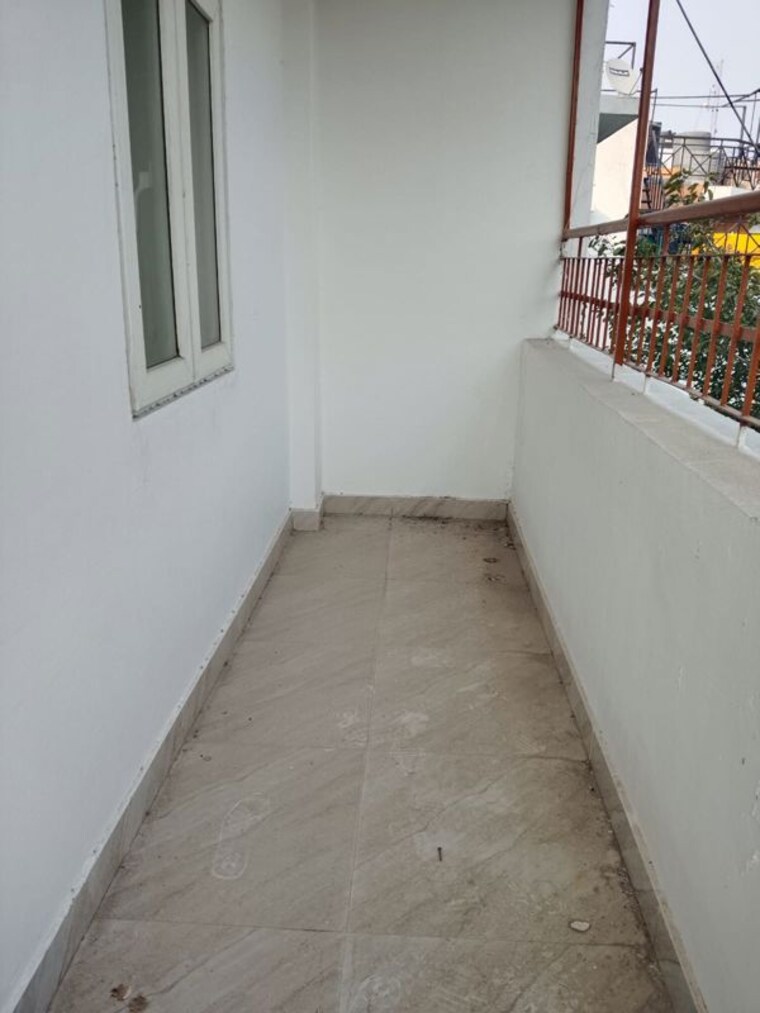 Balcony, saket 3 Bedroom 2000 Sq.Ft. Apartment In Saket Delhi 10500052