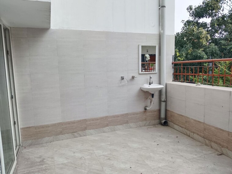 Balcony, saket 3 Bedroom 2000 Sq.Ft. Apartment In Saket Delhi 10500052
