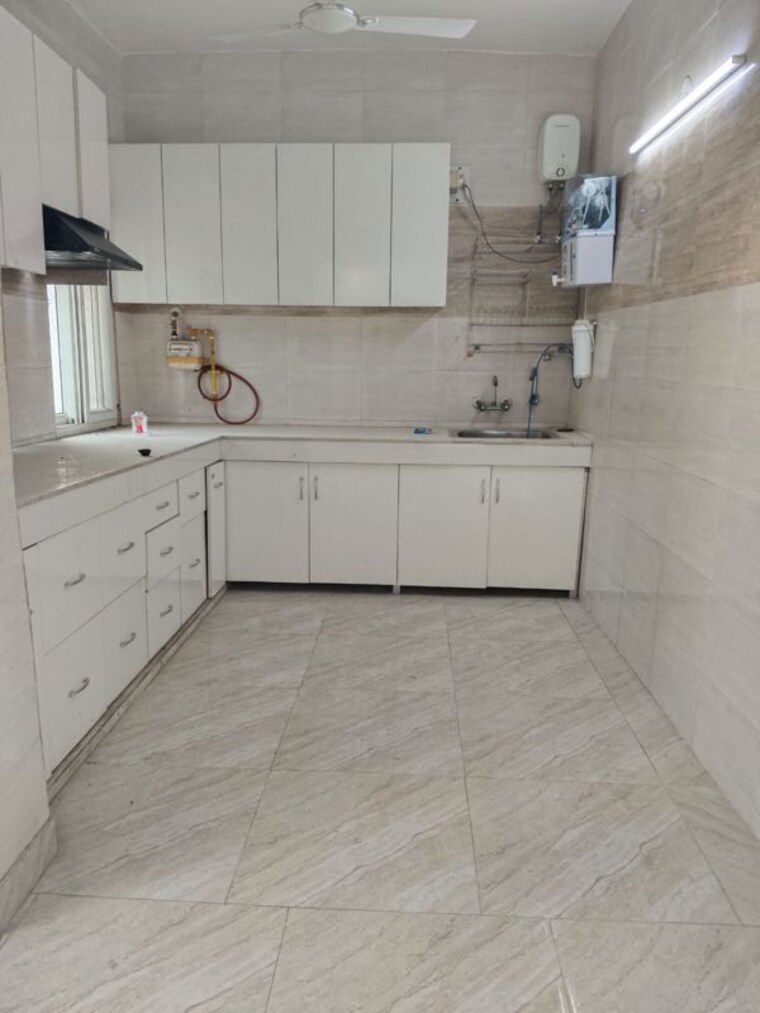 Kitchen, saket 3 Bedroom 2000 Sq.Ft. Apartment In Saket Delhi 10500052