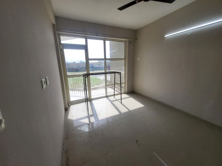 Room, pyramid-midtown 2 Bedroom 599 Sq.Ft. Apartment In Sector 59 Gurgaon 10500048