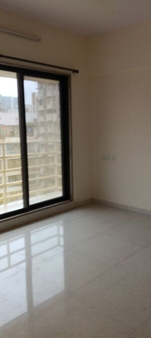 Master Bedroom in 2 BHK Apartment at Andheri West – for Rent