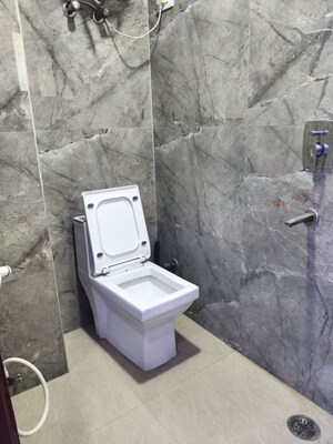 Bathroom in 4 BHK Apartment at Panchsheel Vihar – for Rent