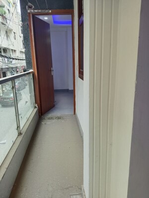 Balcony in 4 BHK Apartment at Panchsheel Vihar – for Rent