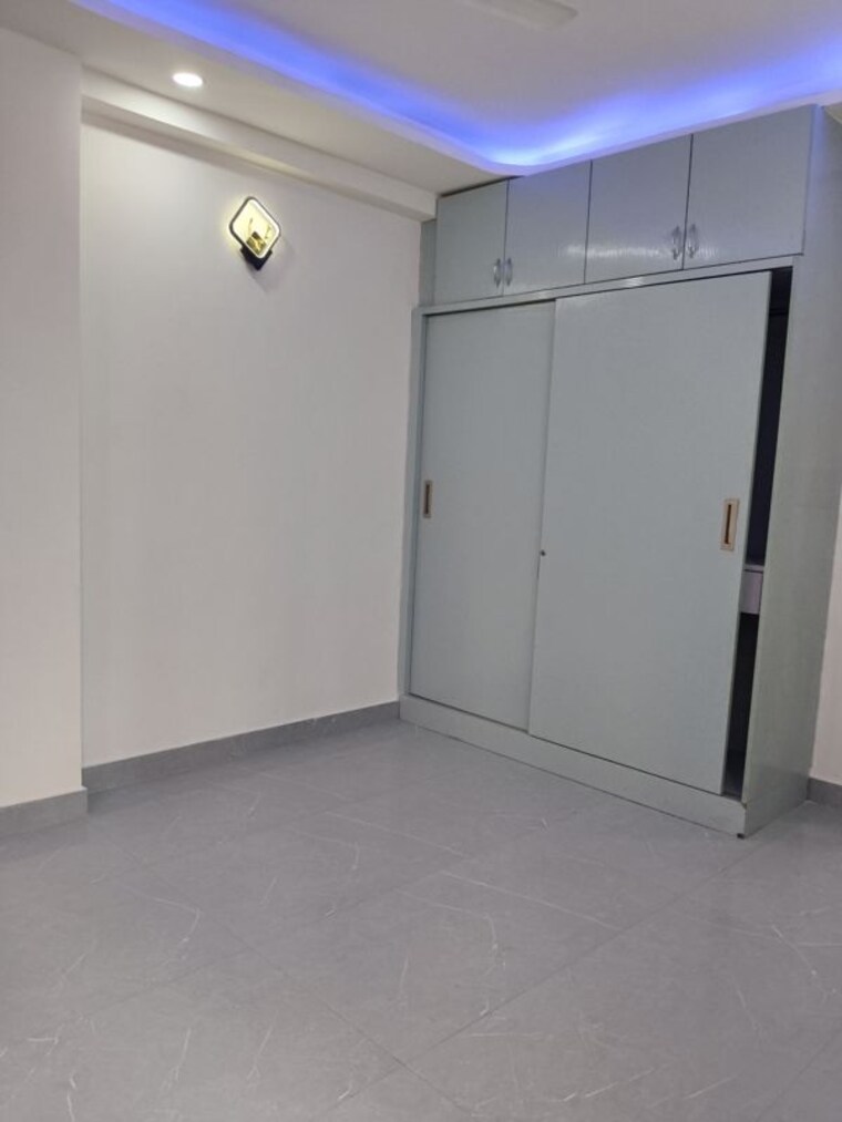 Room, panchsheel vihar 4 Bedroom 1500 Sq.Ft. Apartment In Panchsheel Vihar Delhi 10500063