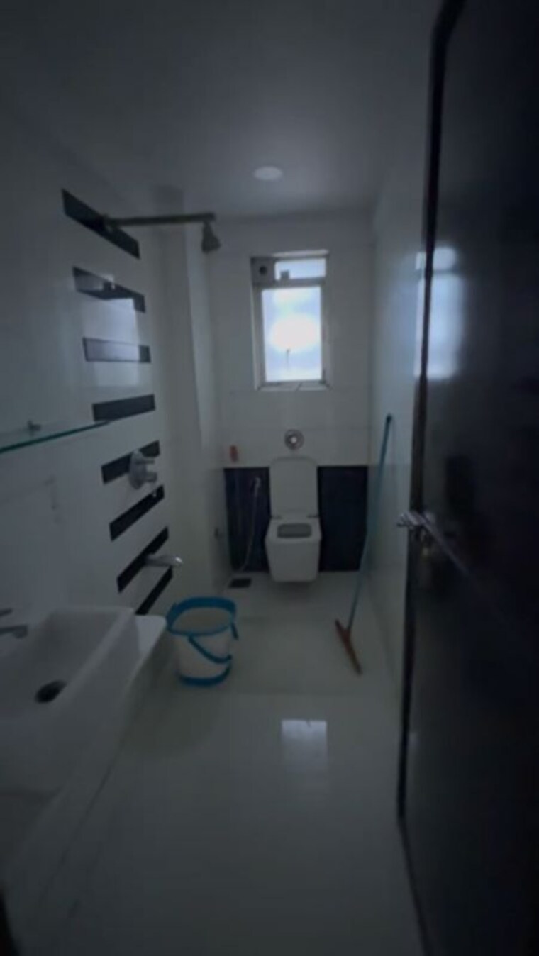 Bathroom, bholenath-aryan-anchal 2 Bedroom 800 Sq.Ft. Apartment In Chembur Mumbai 10500066