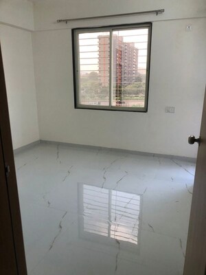 Room in 2 BHK Apartment at Marne Maithili Square, Kiwale – for Rent