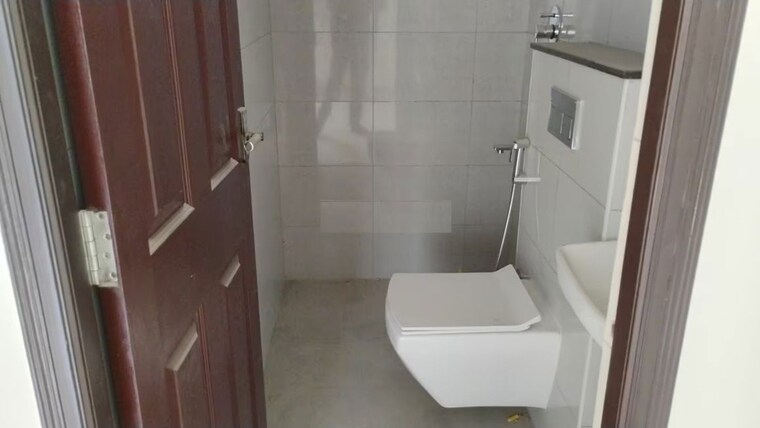 Bathroom, green-boulevard 3 Bedroom 1141 Sq.Ft. Apartment In Sarjapur Bangalore 10499919