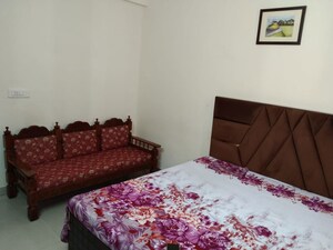 Bedroom in 2 BHK Apartment at Penta Homes, Vip Road – for Rent