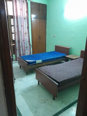 Bedroom in 1 BHK Independent House at Sector 50 – for Rent