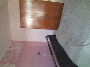 Room in 2 BHK Builder Floor at Kharar Road – for Rent