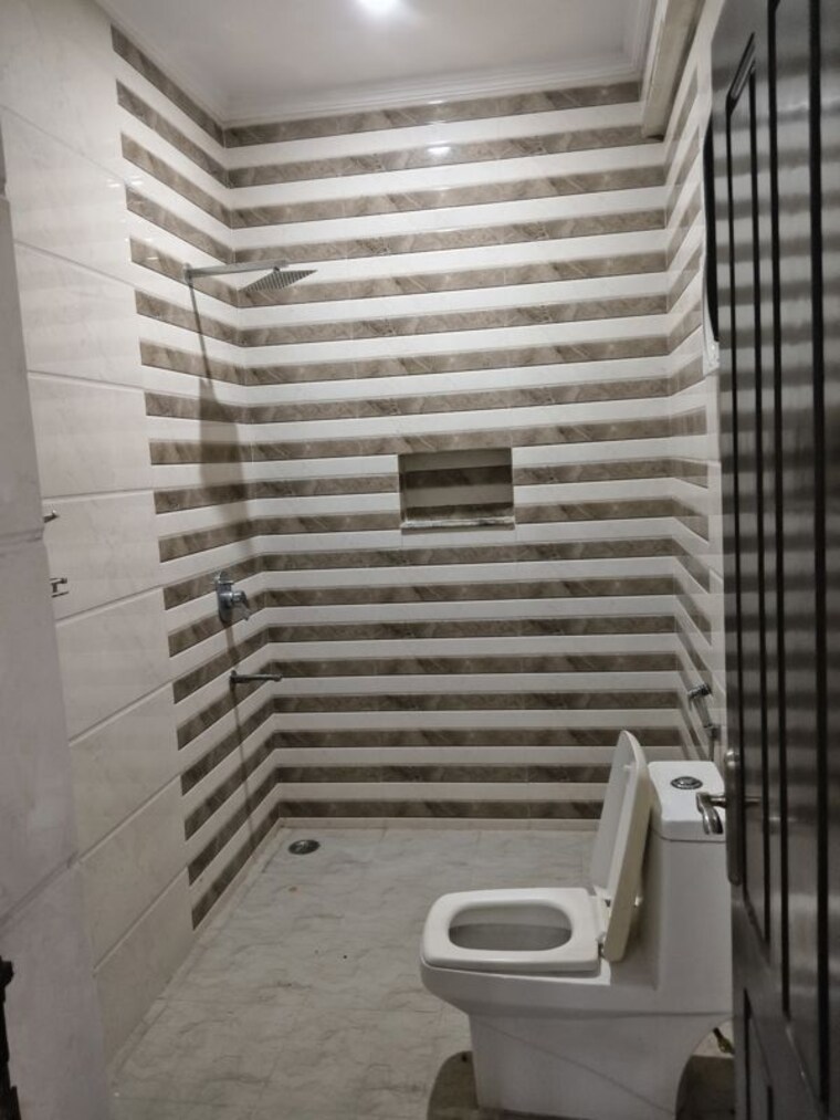 undefined, rwa-apartments-sector-52 2 Bedroom 1200 Sq.Ft. Independent House In Sector 52 Noida 10500183