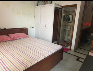 Bedroom in 1 RK Builder Floor at Sector 16 – for Rent