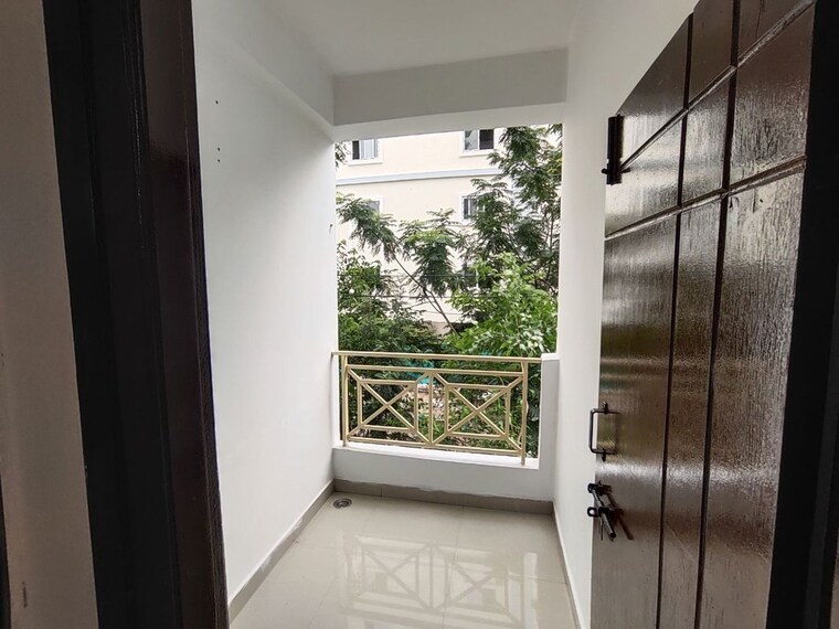 Balcony, seshaaraamam-apartment 3 Bedroom 1600 Sq.Ft. Apartment In Gachibowli Hyderabad 10499877