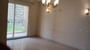Room in 3 BHK Apartment at Tata Eureka Park, Sector 150 – for Rent