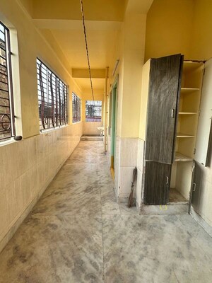 Balcony in 3 BHK Builder Floor at Lawyer Pet – for Rent