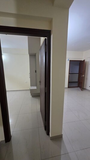 Building Lobby in 2 BHK Apartment at Kothanur – for Rent