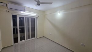 Room in 2 BHK Apartment at Kothanur – for Rent