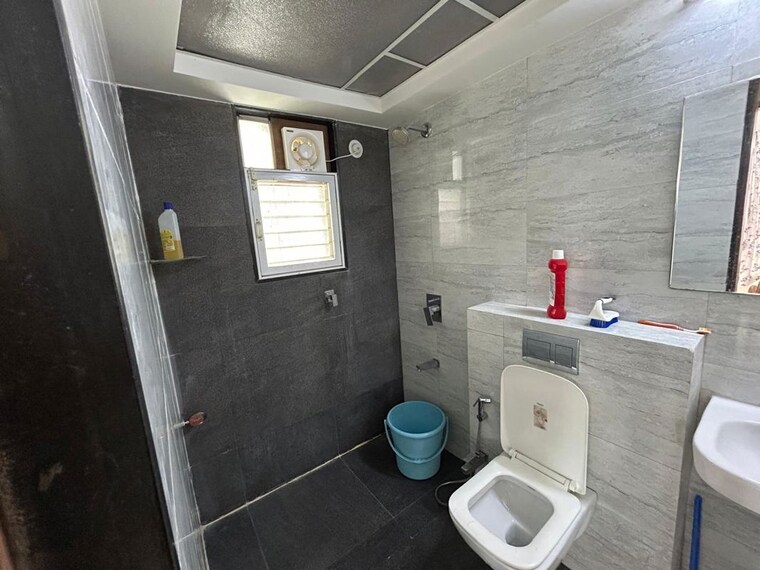 Bathroom, sobha-nesara 3 Bedroom 1500 Sq.Ft. Apartment In Kothrud Pune 10500345