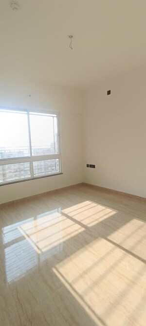 Room in 2 BHK Apartment at VTP Beaumonde, Kharadi – for Rent
