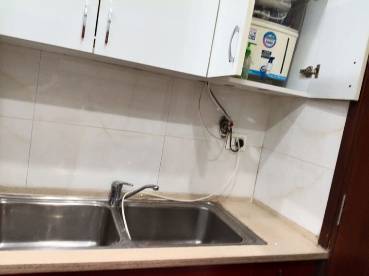 Bathroom, sare-home 4 Bedroom 2140 Sq.Ft. Apartment In Sector 92 Gurgaon 10500374