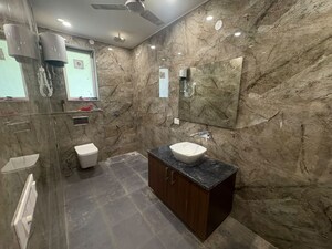 Bathroom in 4 BHK Builder Floor at Dlf Cyber City – for Rent