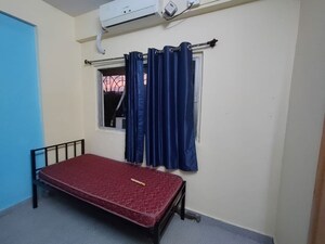 Bedroom in  Pg at Vile Parle West – for Rent