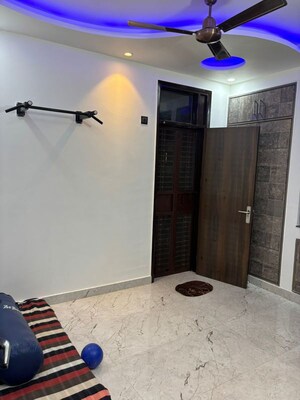 Room in 3 BHK Apartment at Dwarka – for Rent