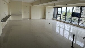 Room in  Office Space at Times Square Grand, Thaltej – for Rent