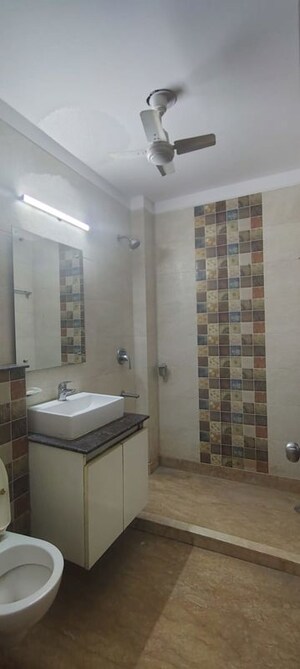 Bathroom in 3 BHK Builder Floor at Shivalik Colony – for Rent