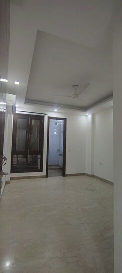3 BHK Builder Floor For Rent in Shivalik Colony